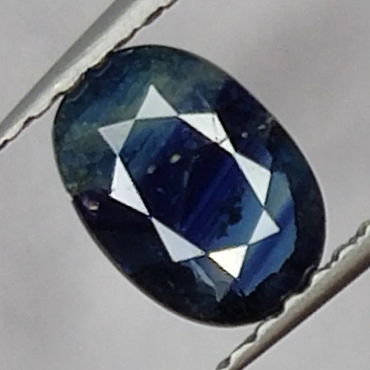 Oval Cut Sapphire 0.89 ct Gemstone