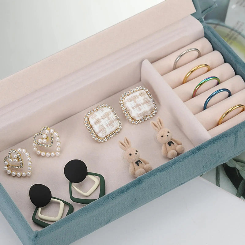 Dollhouse Sofa Jewelry Box Organizer Mini for Pendant Necklace Brooch