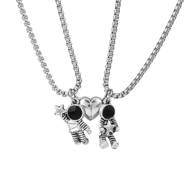Astronaut Magnetic Heart Pendant Couple Necklaces For Women Men