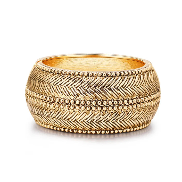 Vintage Metal Cuff Bangle Punk Gothic Wide Bracelet Jewelry For Lady
