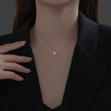 925 Silver Zircon Flower Pendant Necklace