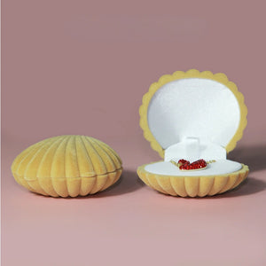 Velvet Jewelry Box for Wedding Engagement