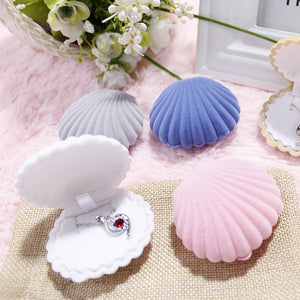 Lovely Velvet Ring Box Engagement Jewelry Holder