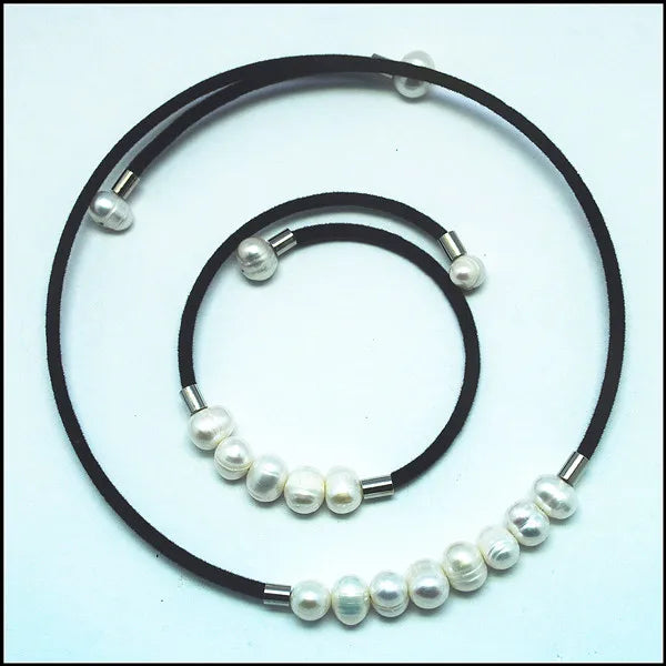 Fresh Water Pearl Choker Necklace Set with Bracelets