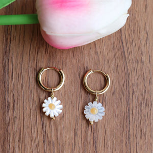 Natural 10mm 6-Leaf Daisy Shell 925 Silver Earrings Gift Wedding Jewelry