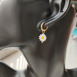 Natural 10mm 6-Leaf Daisy Shell 925 Silver Earrings Gift Wedding Jewelry