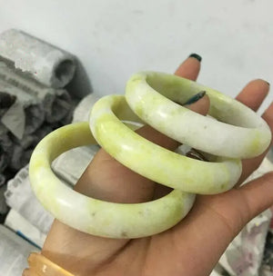 Natural Jade Bracelet Woman Fine Jewelry Amulet Chinese Lady Hand-Carved