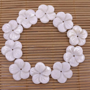 10 PCS Flower Shape Shell Mother of Pearl Jewelry Charms