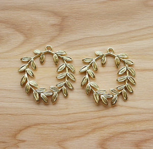 10 Matt Round Branches Charms Pendants for DIY Jewellery Making 37x39mm