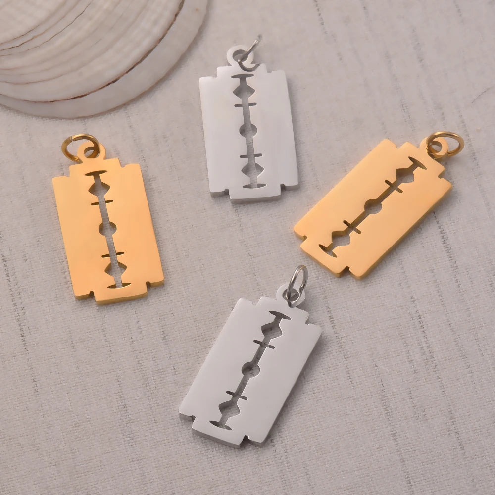 10 Stainless Steel Razor Blades Charms Men Stamping Blank Dog Tag