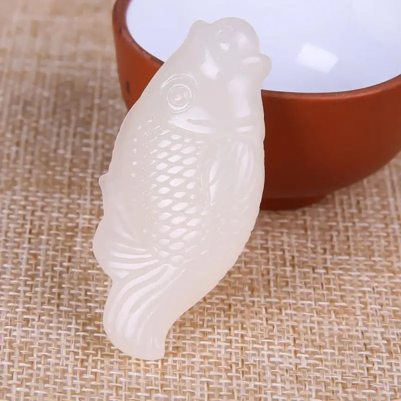 Natural Green/White Jade Fish Pendant Necklace Amulet