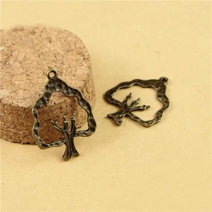 100 PCS Vintage Style Metal Alloy Tree Pendant Charms