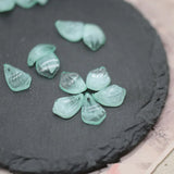 100 PCS 8x15mm Acrylic Green Petals Leaf Charms DIY Jewelry Making