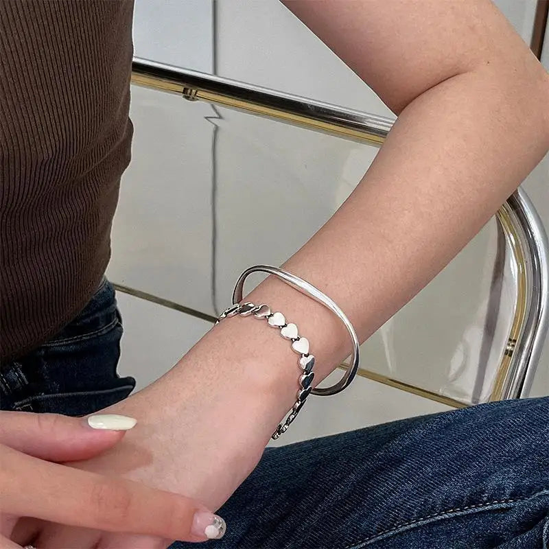 925 Sterling Silver Thick Heart Bracelet Vintage Hasp S-B451