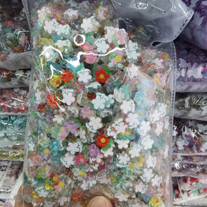 1000pcs 14mm Candy Mini Flower Beads Sticker Nail Jewelry Making Accessory