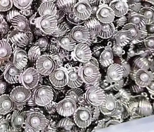 100PCS Vintage Pearl Beads Shell Pendants DIY Jewelry