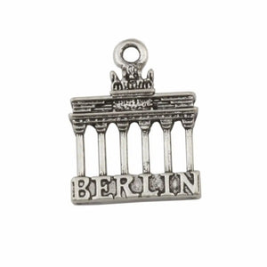 100Pcs Brandenburg Gate Trip Charm Pendants 18*23.5mm