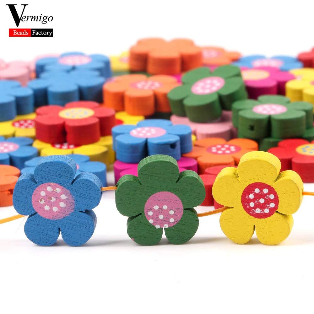 100pcs 20x20mm Wooden Flowers Spacer Beads For DIY Bracelet Making