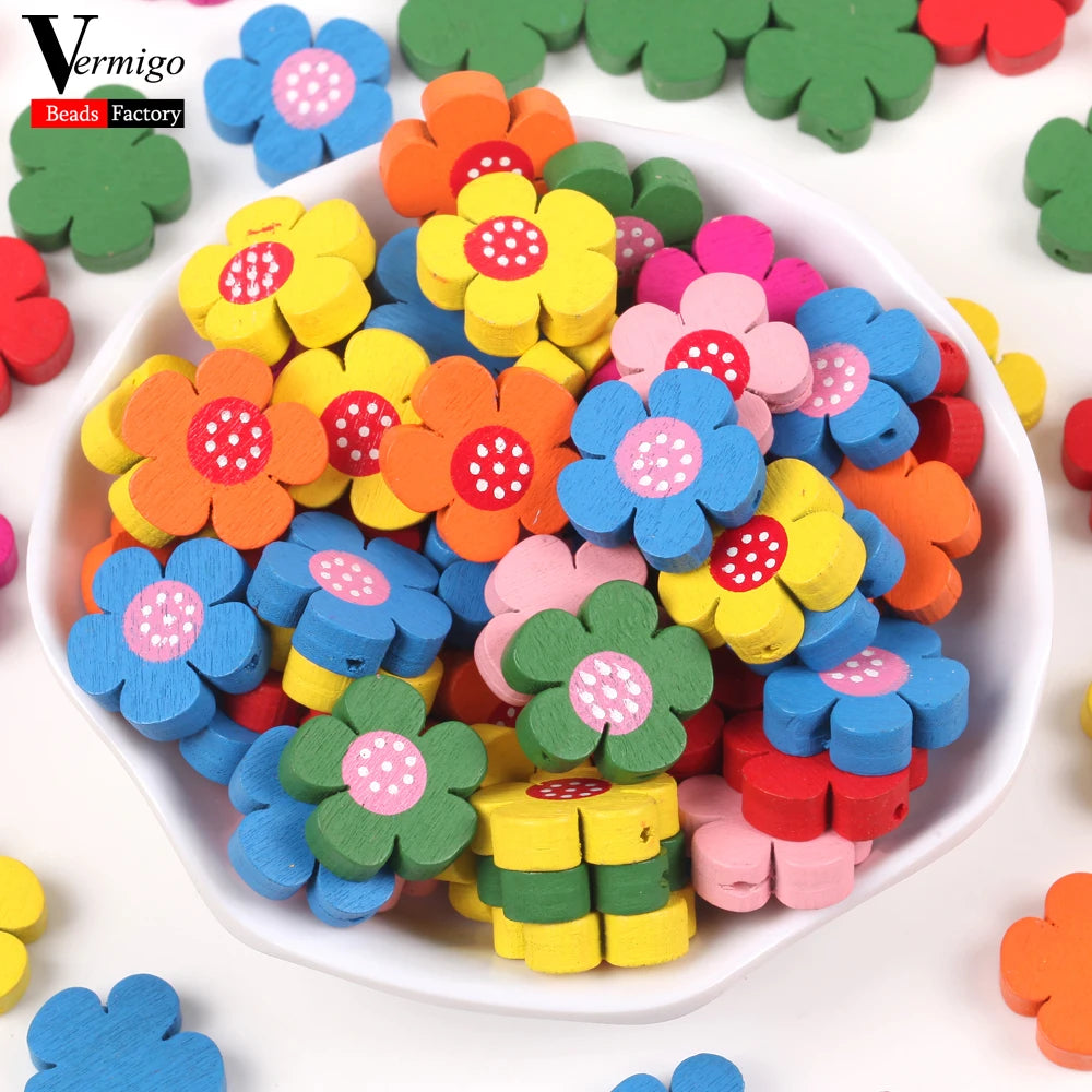 100pcs 20x20mm Wooden Flowers Spacer Beads For DIY Bracelet Making