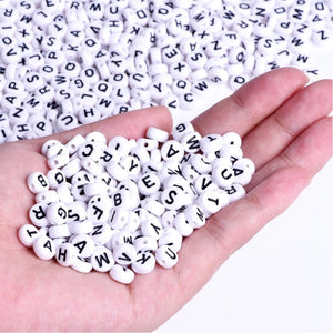 100pcs A-Z Alphabet Acrylic Letters Beads 7x4mm DIY Craft