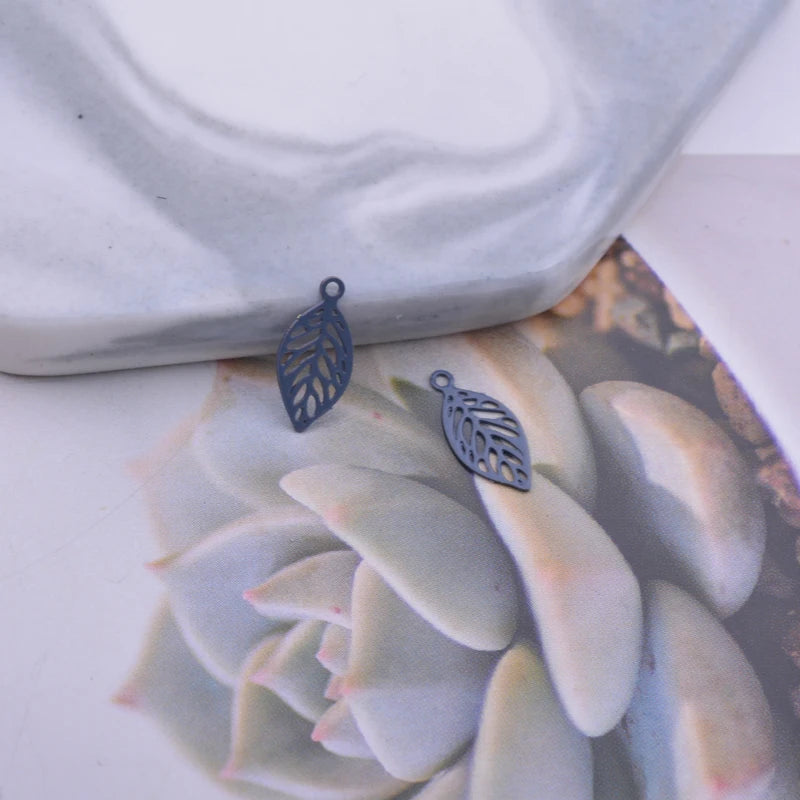 100pcs Small Leaves Jewelry Charms Earring Components