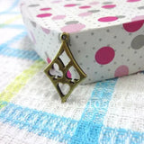 100pcs Antique bronze charm lovely ornaments Zinc Alloy Jewelry Accessories