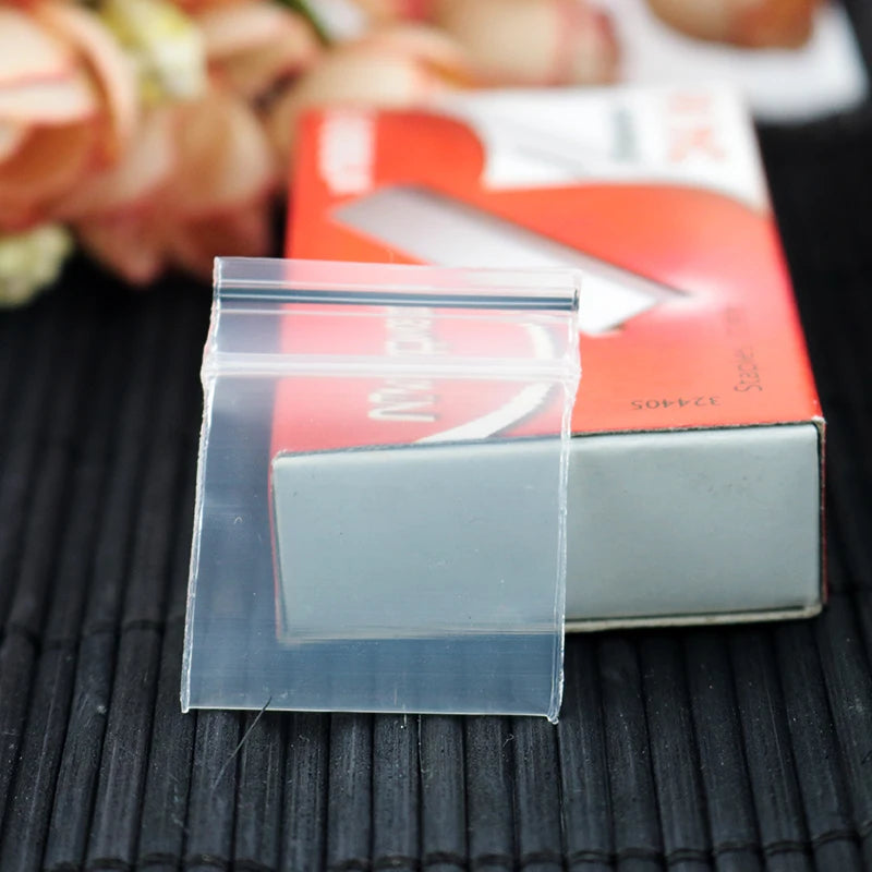 100pcs Clear Plastic Zip Lock Jewelry Gift Bags 2.5x3.5cm