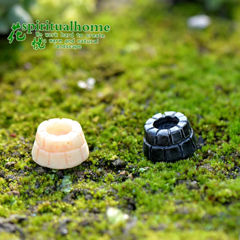 100pcs Resin Cartoon Little Well 15mm DIY Dollhouse Christmas Jewelry Making