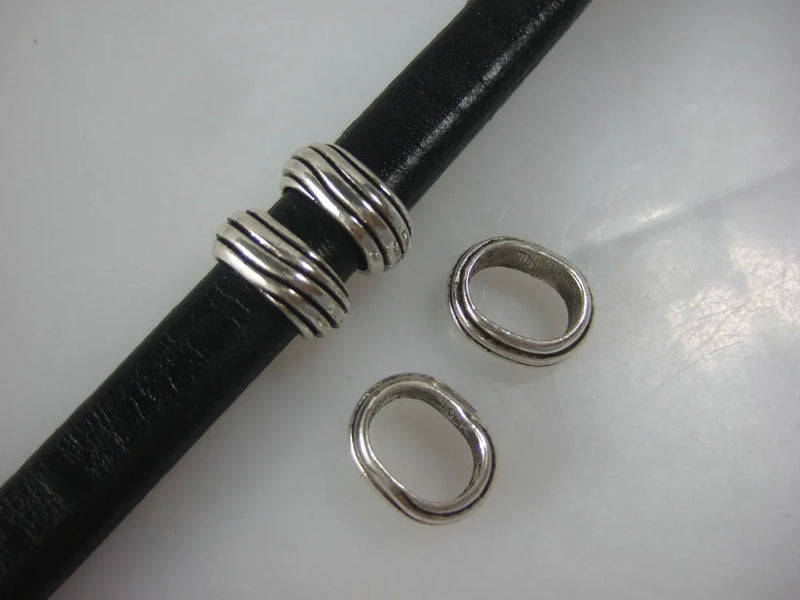 10PCS 11x8mm Oval Striped Slider Spacer Beads For Thick Licorice Leather