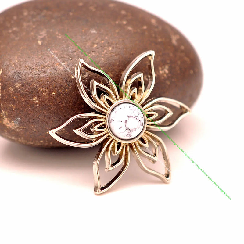 10Pcs 35*30mm Silver Big Flower Green Bead Concho Button Screwback