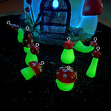 10Pcs Luminous 3D Mushroom Resin Charms Pendants DIY Jewelry Making