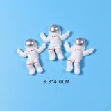 10Pcs Astronaut Resin Cabochons Scrapbooking DIY Jewelry Craft Decoration