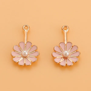 10Pcs Daisy Flowers Pendants For DIY Earrings Bracelets Jewelry Making