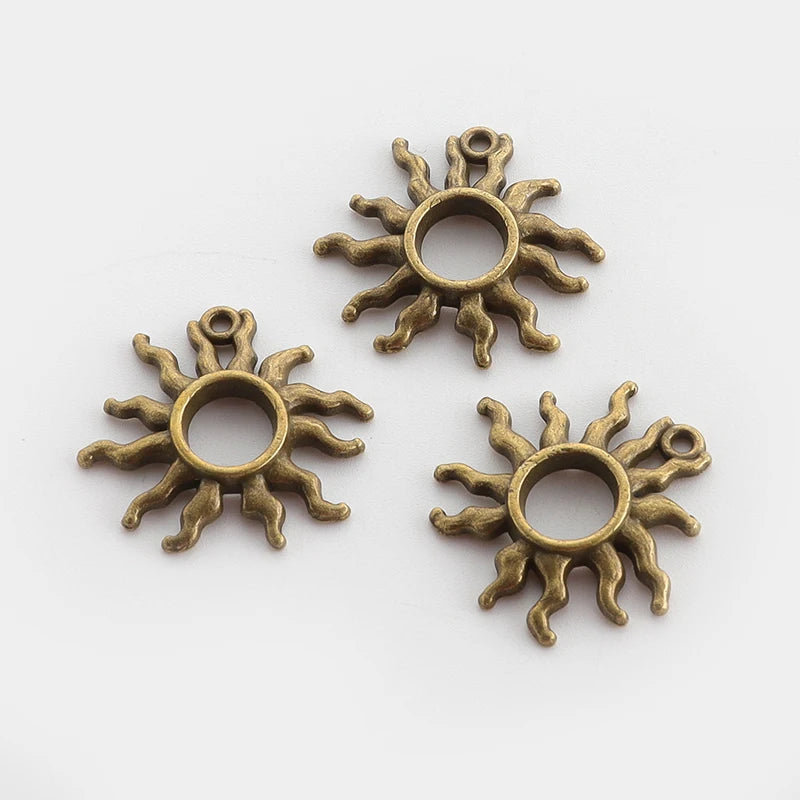 10Pcs Antique Bronze Sun Pendants DIY Jewelry Making