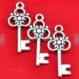 10X26MM 30PCS Antique Silver Mini Filigree Flower Skeleton Key Charm Pendants