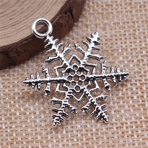 10pcs Snowflake Pendant Charms Antique Silver Plated Jewelry Findings