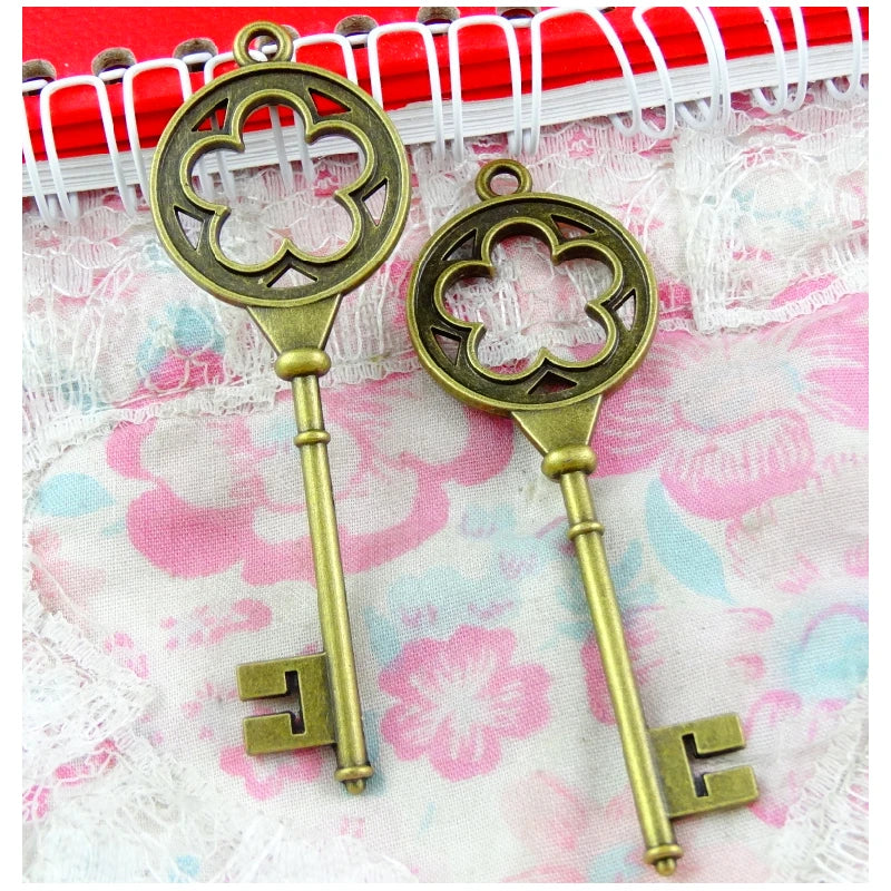 10pcs Vintage Key Pendants Charm Antique Bronze Plated Retro Key Pendant