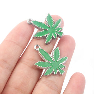 10pcs Maple Leaves Charms Green Enamel Marijuana Leaf Pendant DIY Jewelry