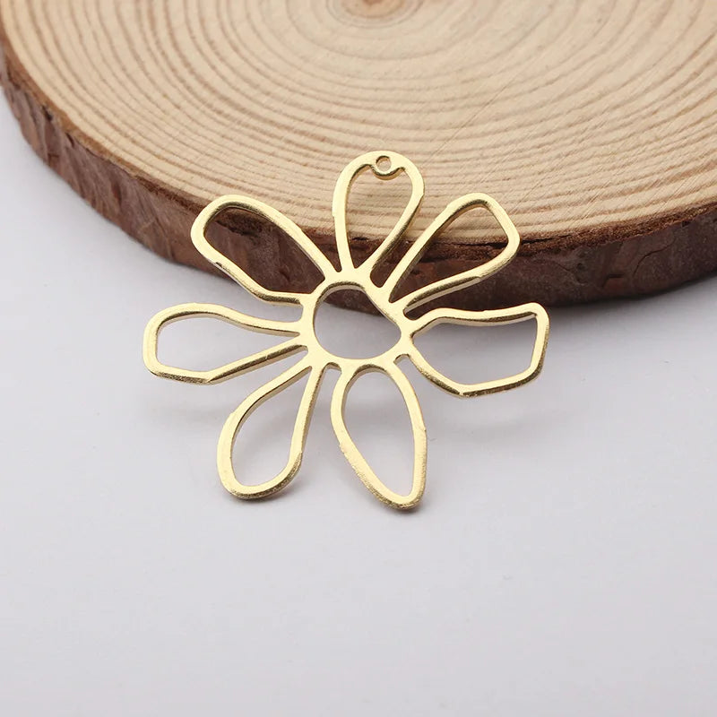 10pcs Brass Flower Pendant Charms DIY Necklace Earrings Vintage Jewelry Findings