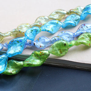 10pcs Lampwork Glass Beads Irregular Leaf Foil Charms Multi-color for DIY