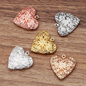 10pcs Heart Filigree Oil Aromatherapy Diffuser Pendant Charms