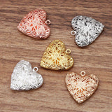 10pcs Heart Filigree Oil Aromatherapy Diffuser Pendant Charms