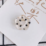10pcs 26x28mm Resin Transparent Hollow Spots Flower Shape Acrylic Beads