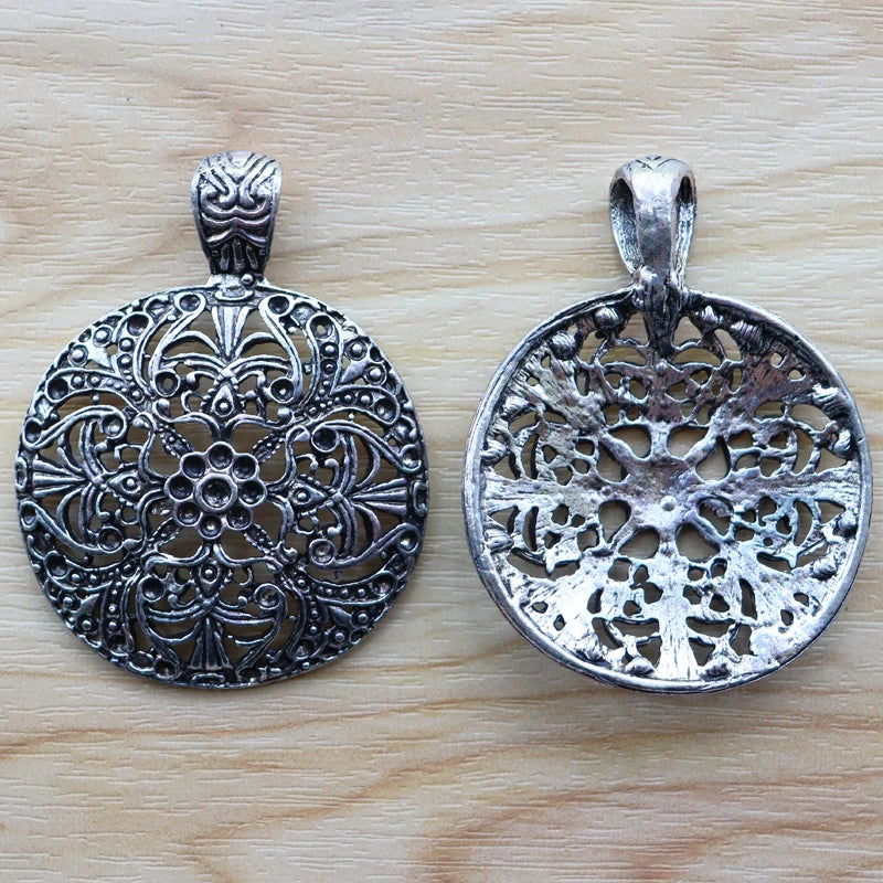 10pcs Tibetan Silver Hollow Filigree Flower Charms Pendants for Necklace Making