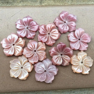 10pcs 12mm Pink Mother of Pearl Shell Flower Pendant