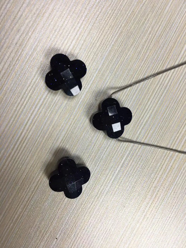 (10pcs/lot) 14mm Dark Sandstone Clover Glass Gems with Hole Drilling