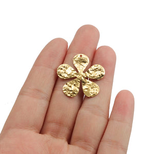 10pcs Brass Daisy Flower Pendant for DIY Jewelry Making
