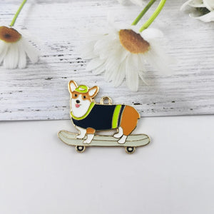 10pcs Skateboard Dogs Enamel Charms Pendants for Jewelry Making