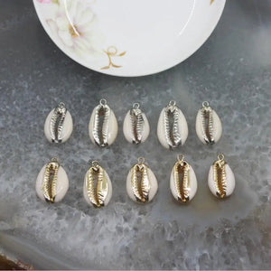 10pcs Cowrie Shell Charms, Gold/Silver Plated Beach Shell Pendants