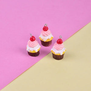 10pcs 3D Stawberry Cake Resin Charms Keychain Necklace Pendant DIY